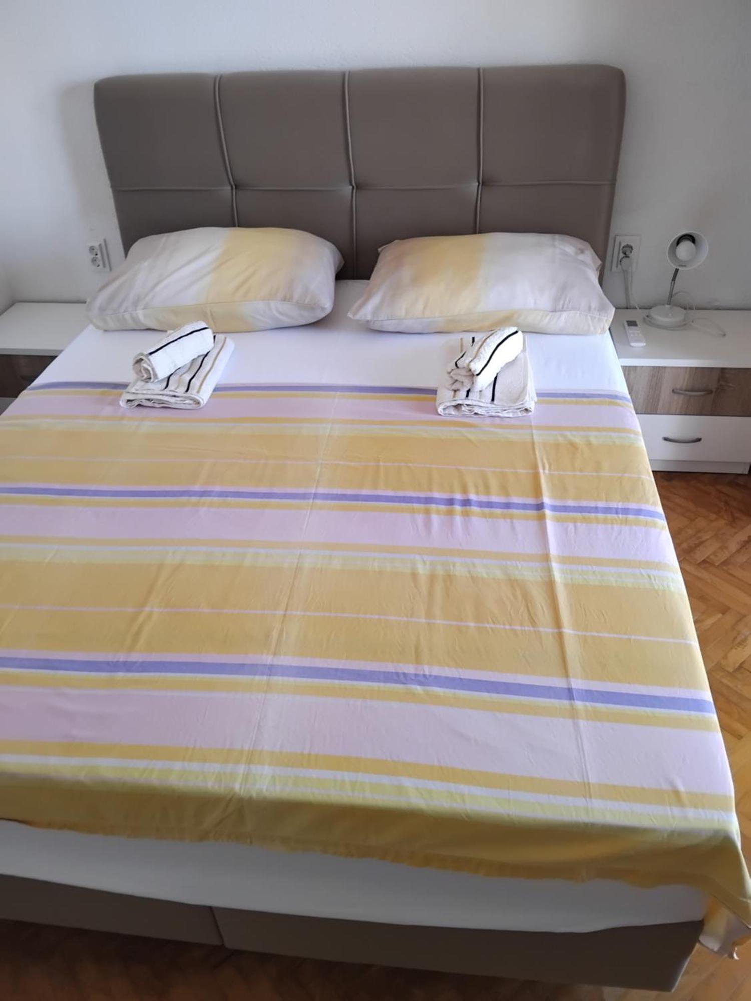Rooms Anela With Large Common Tarrace And Beautiful Sea View دوبروفينك المظهر الخارجي الصورة
