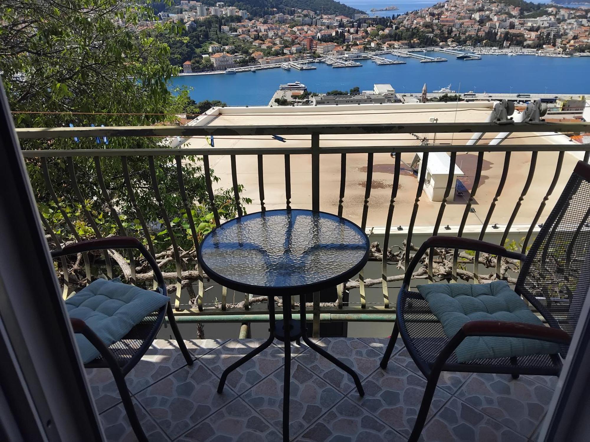 Rooms Anela With Large Common Tarrace And Beautiful Sea View دوبروفينك المظهر الخارجي الصورة