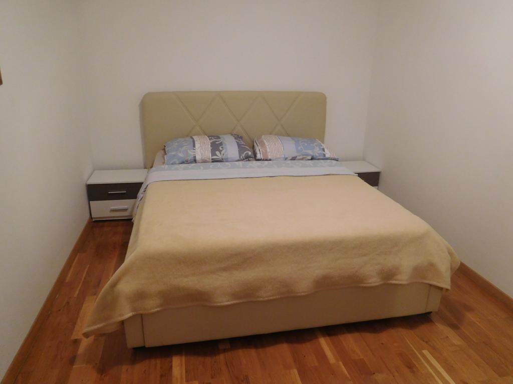 Rooms Anela With Large Common Tarrace And Beautiful Sea View دوبروفينك المظهر الخارجي الصورة